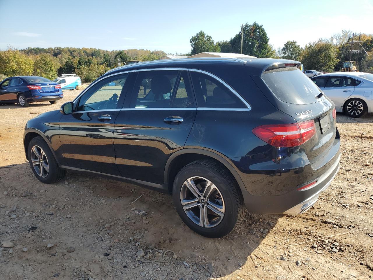 2019 Mercedes-Benz Glc 300 4Matic - Фото 2