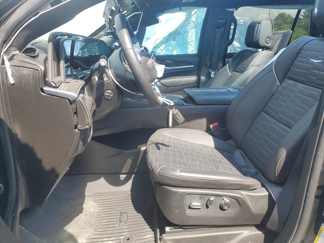 2024 Cadillac Escalade Sport Platinum - Image 7