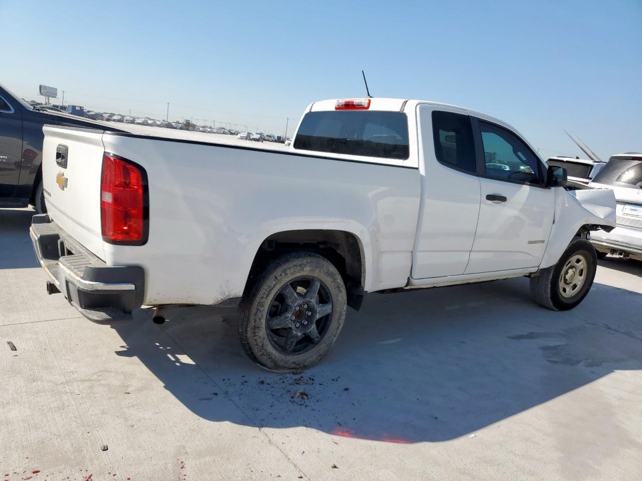 2016 Chevrolet Colorado - Фото 3
