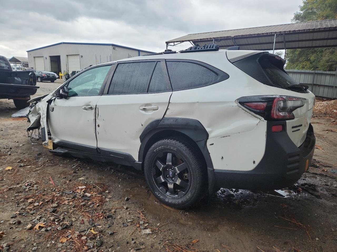 2023 Subaru Outback Wilderness - Фото 2