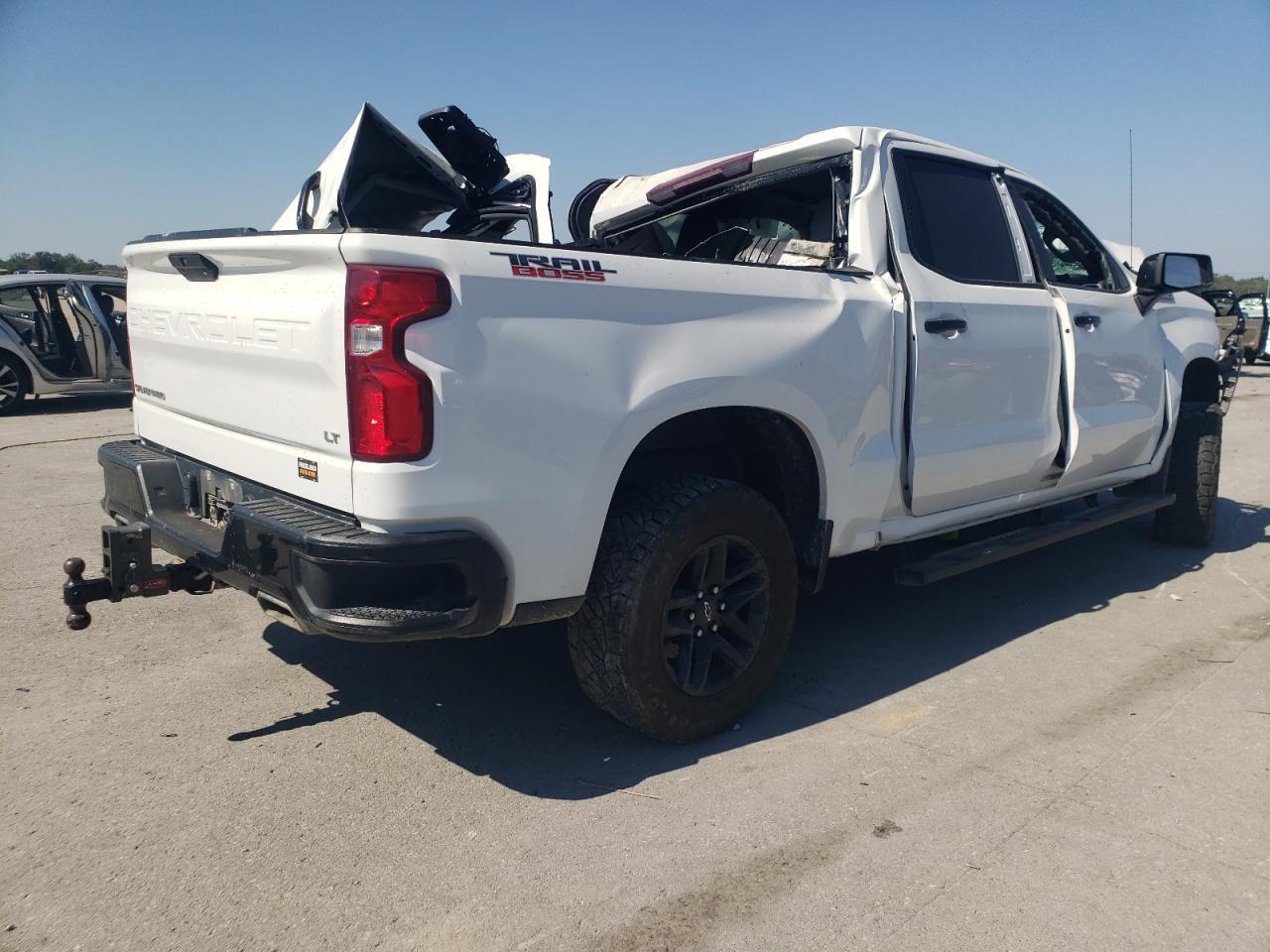 2021 Chevrolet Silverado K1500 Lt Trail Boss - Фото 3