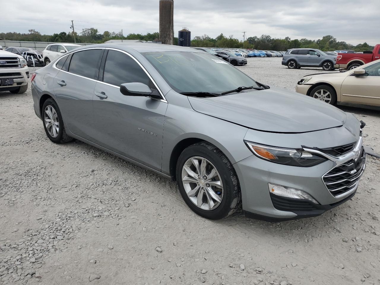 2023 Chevrolet Malibu Lt - Image 4