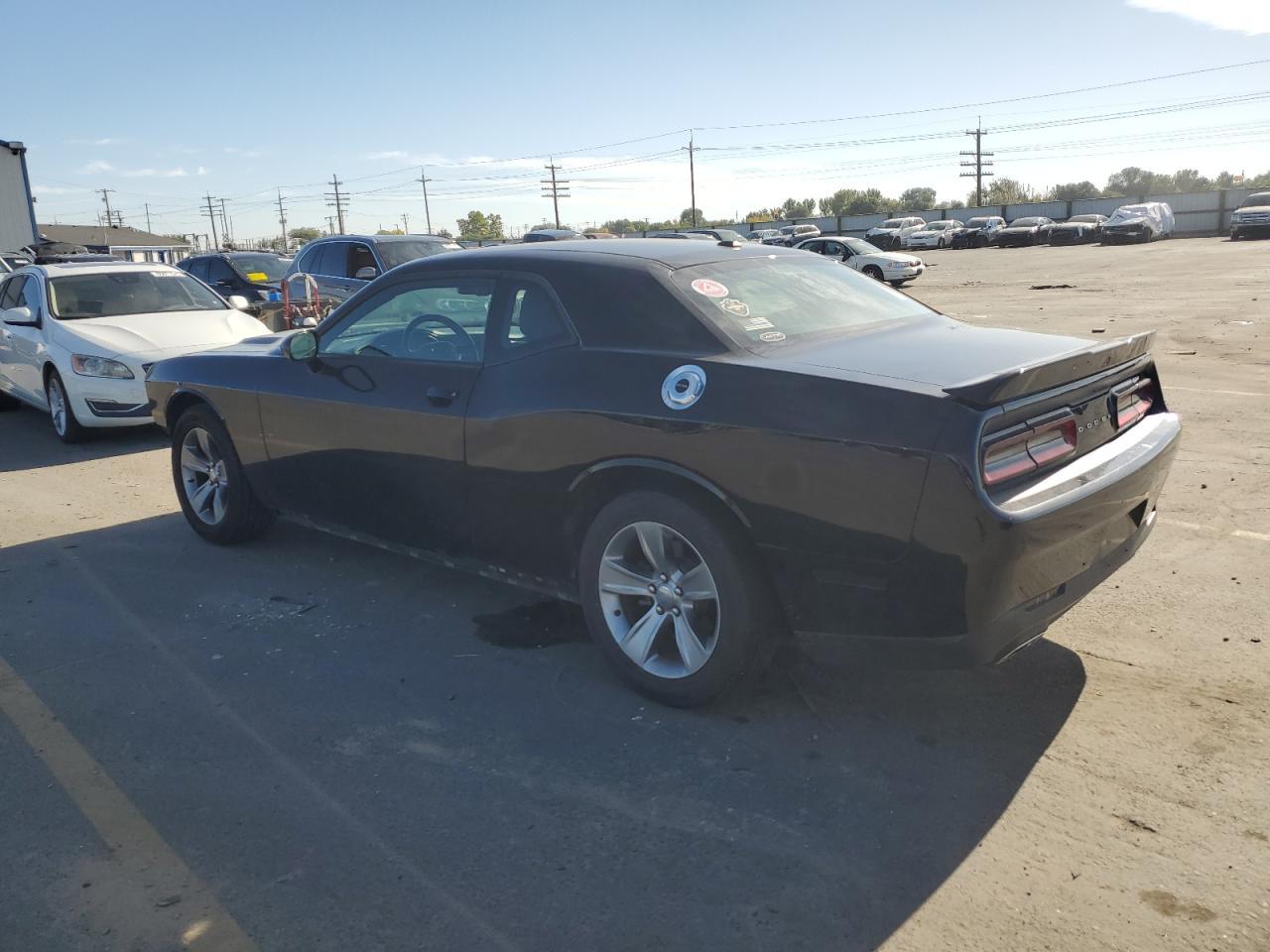 2019 Dodge Challenger Sxt - Image 2