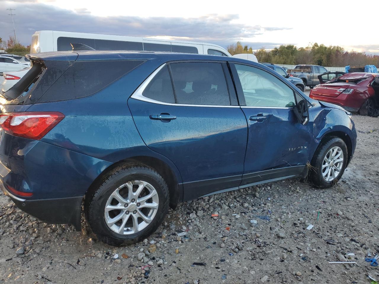 2019 Chevrolet Equinox Lt - Фото 3