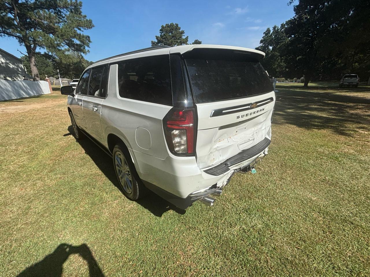 2023 Chevrolet Suburban K1500 High Country - Image 3