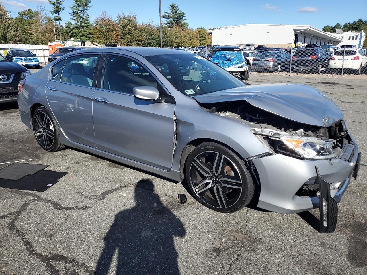 2017 Honda Accord Sport Special Edition - Image 4