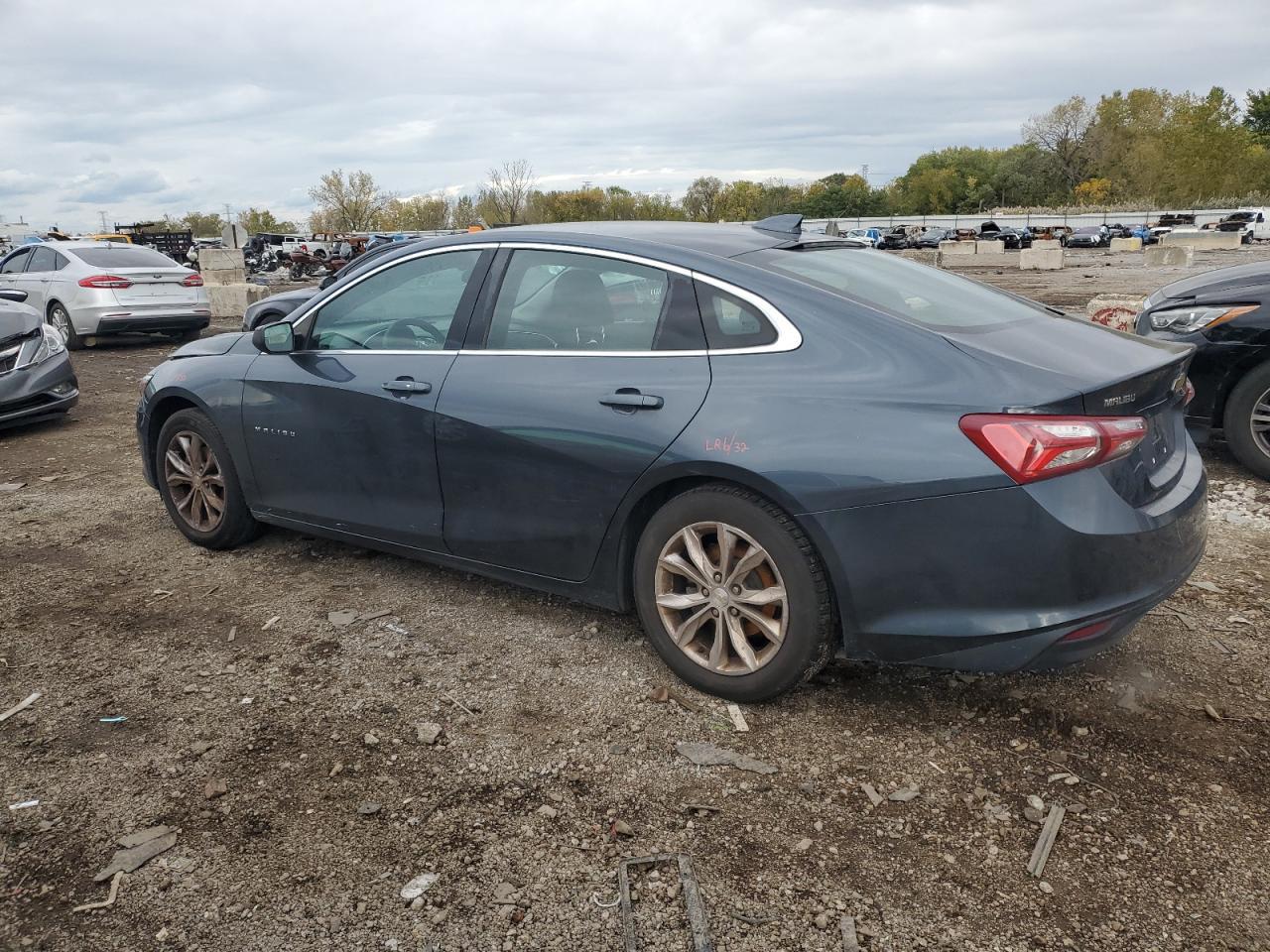 2019 Chevrolet Malibu Lt - Фото 2