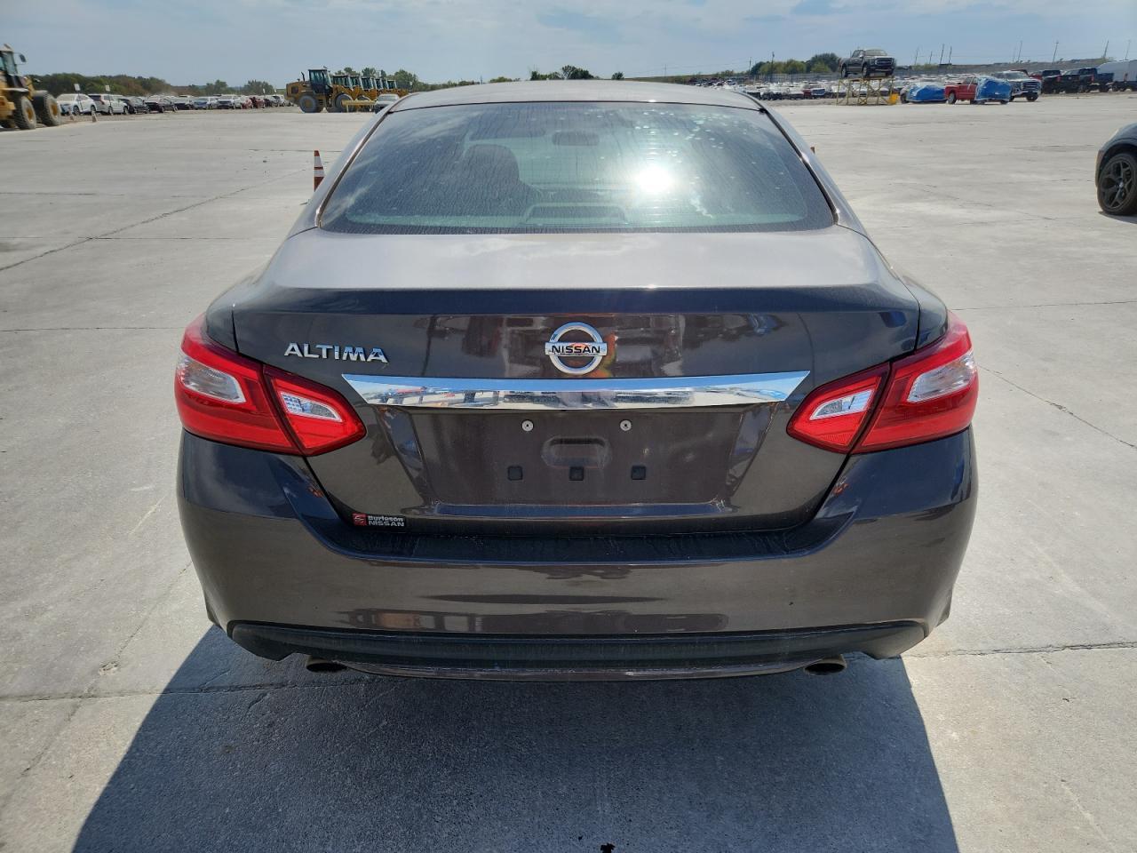 2017 Nissan Altima 2.5 - Фото 6