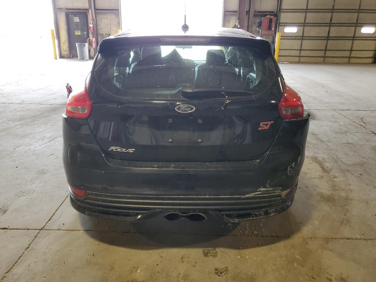 2018 Ford Focus St - Фото 6