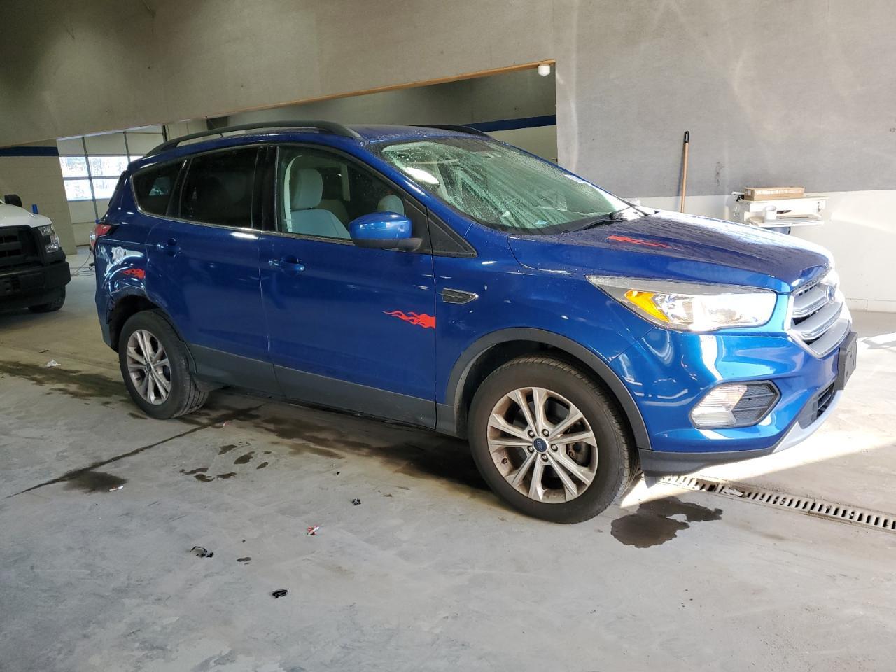 2018 Ford Escape Se - Фото 4