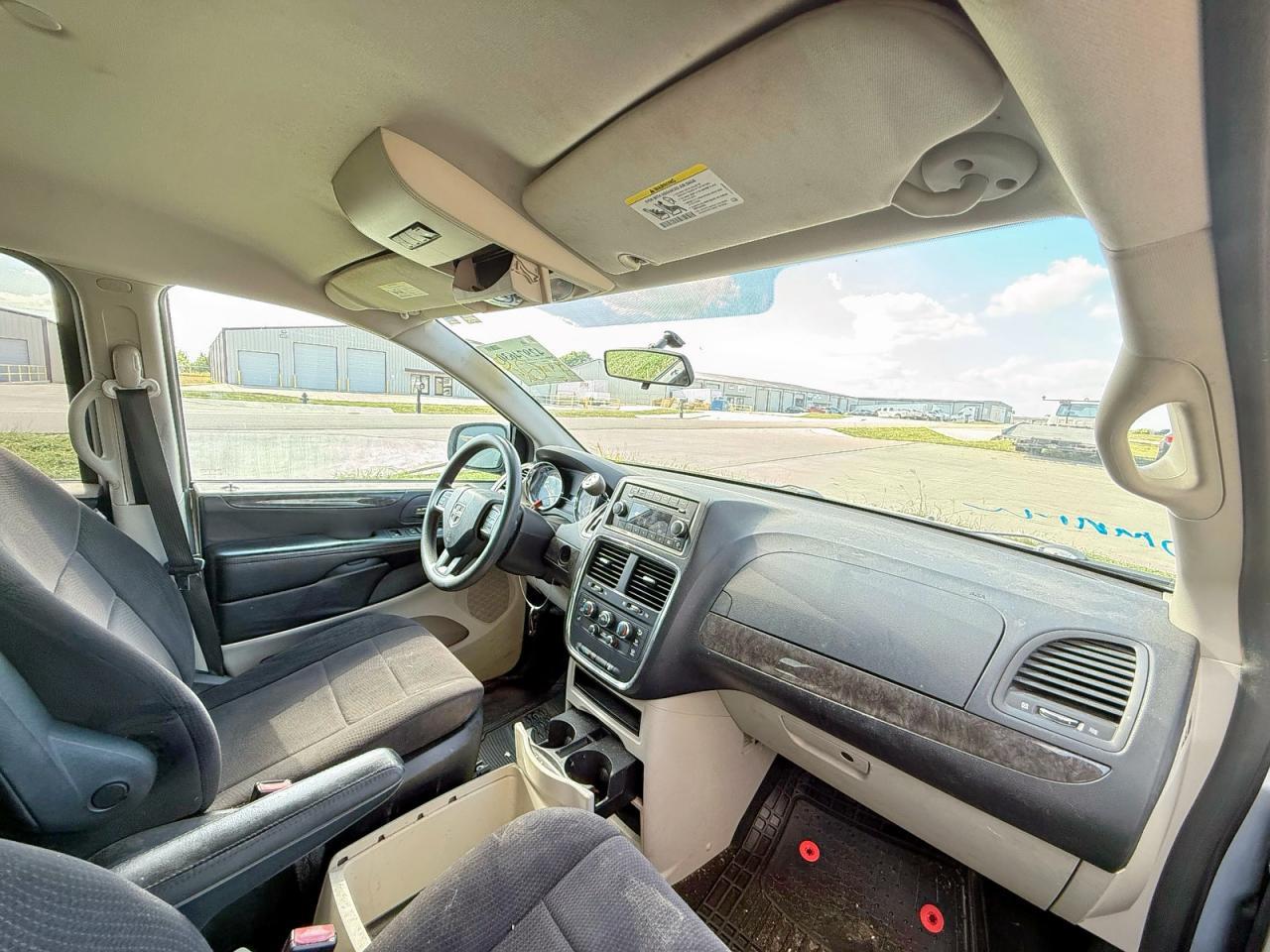 2011 Dodge Grand Caravan Mainstreet - Фото 5