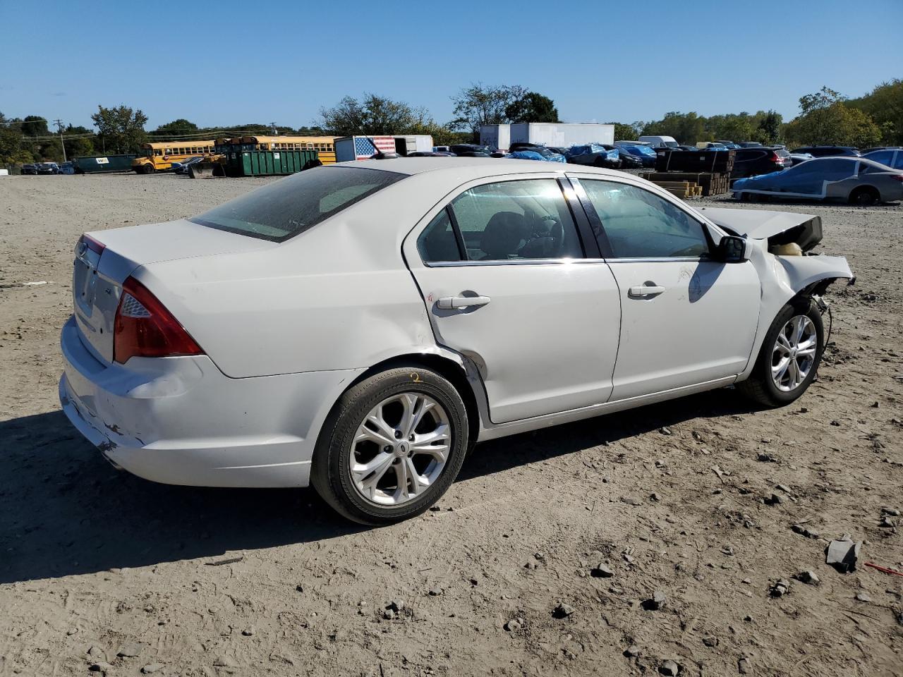 2012 Ford Fusion Se - Image 3