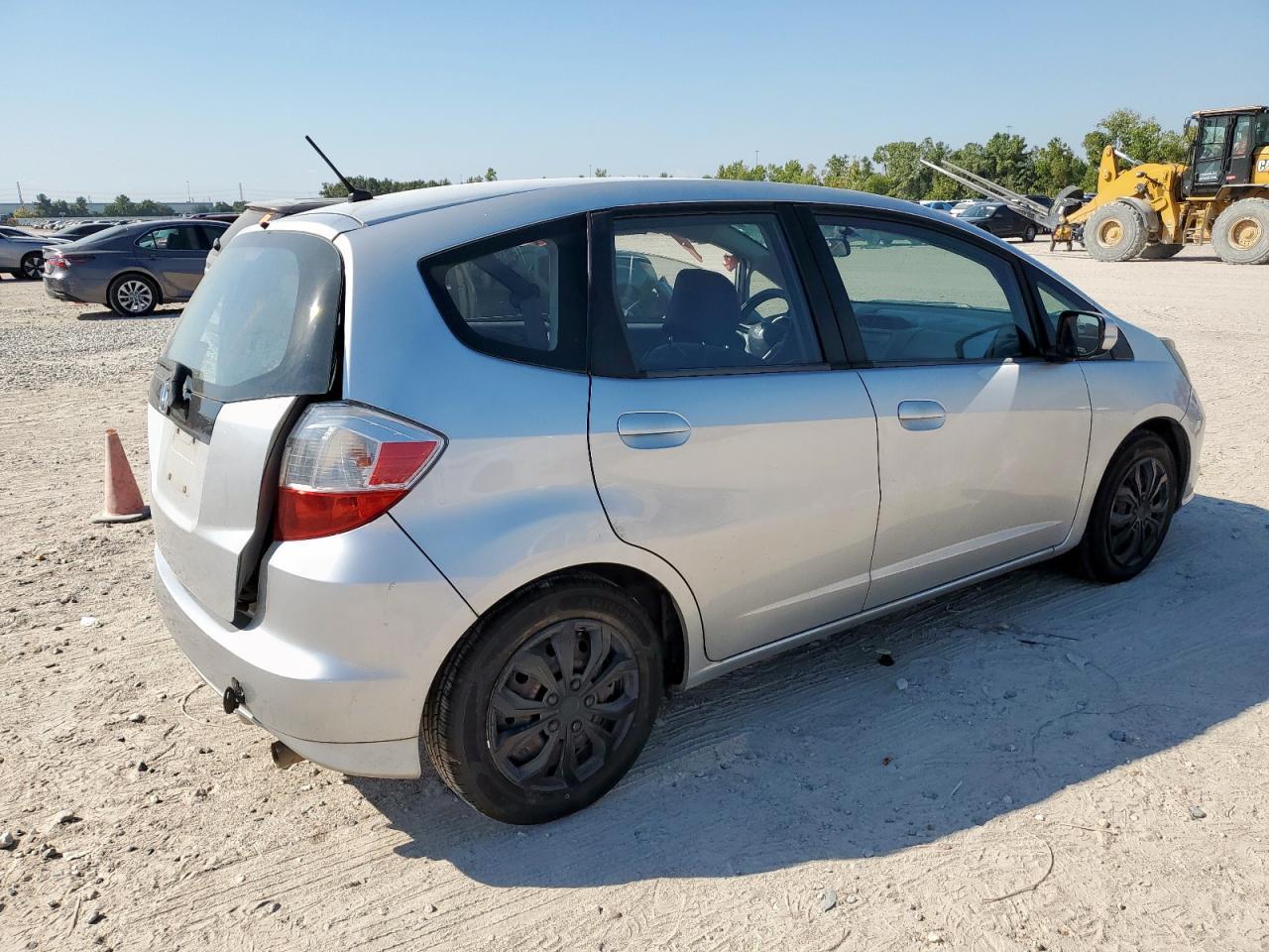 2013 Honda Fit - Фото 3