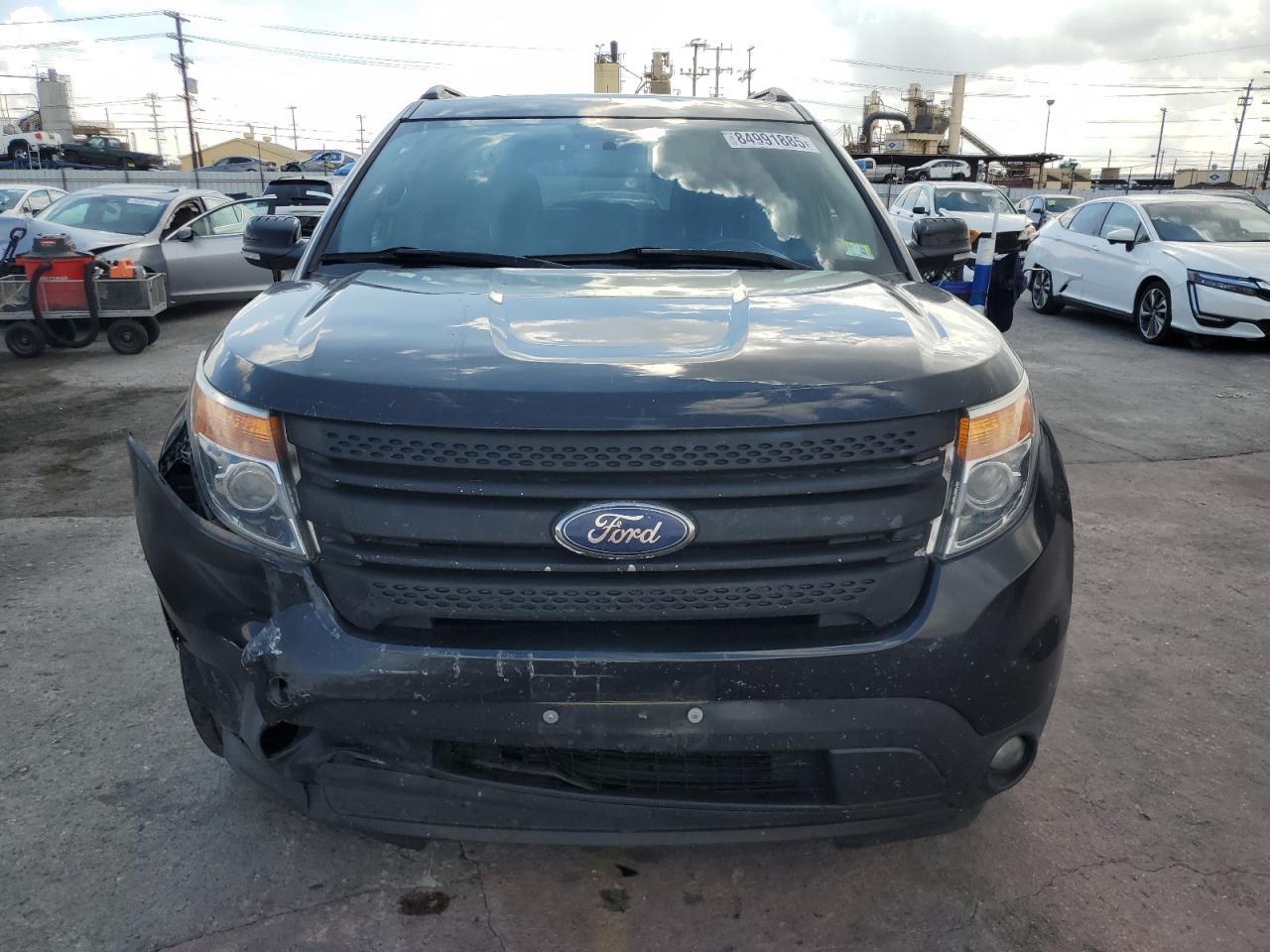 2014 Ford Explorer Xlt - Image 5