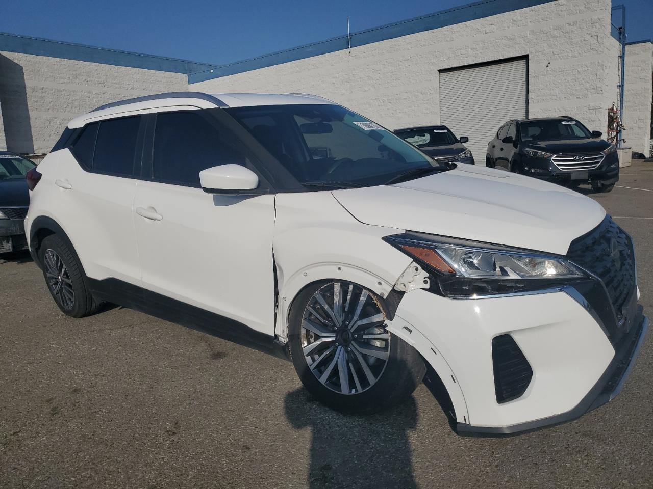 2021 Nissan Kicks Sv - Image 4