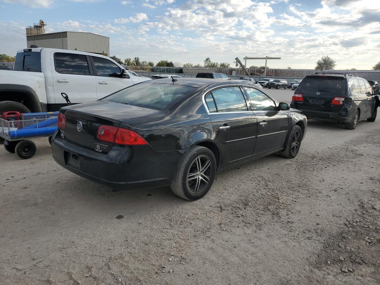 2007 Buick Lucerne Cxl - Фото 3