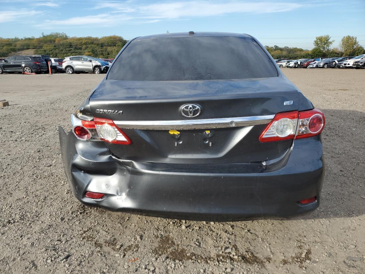 2011 Toyota Corolla Le - Image 6