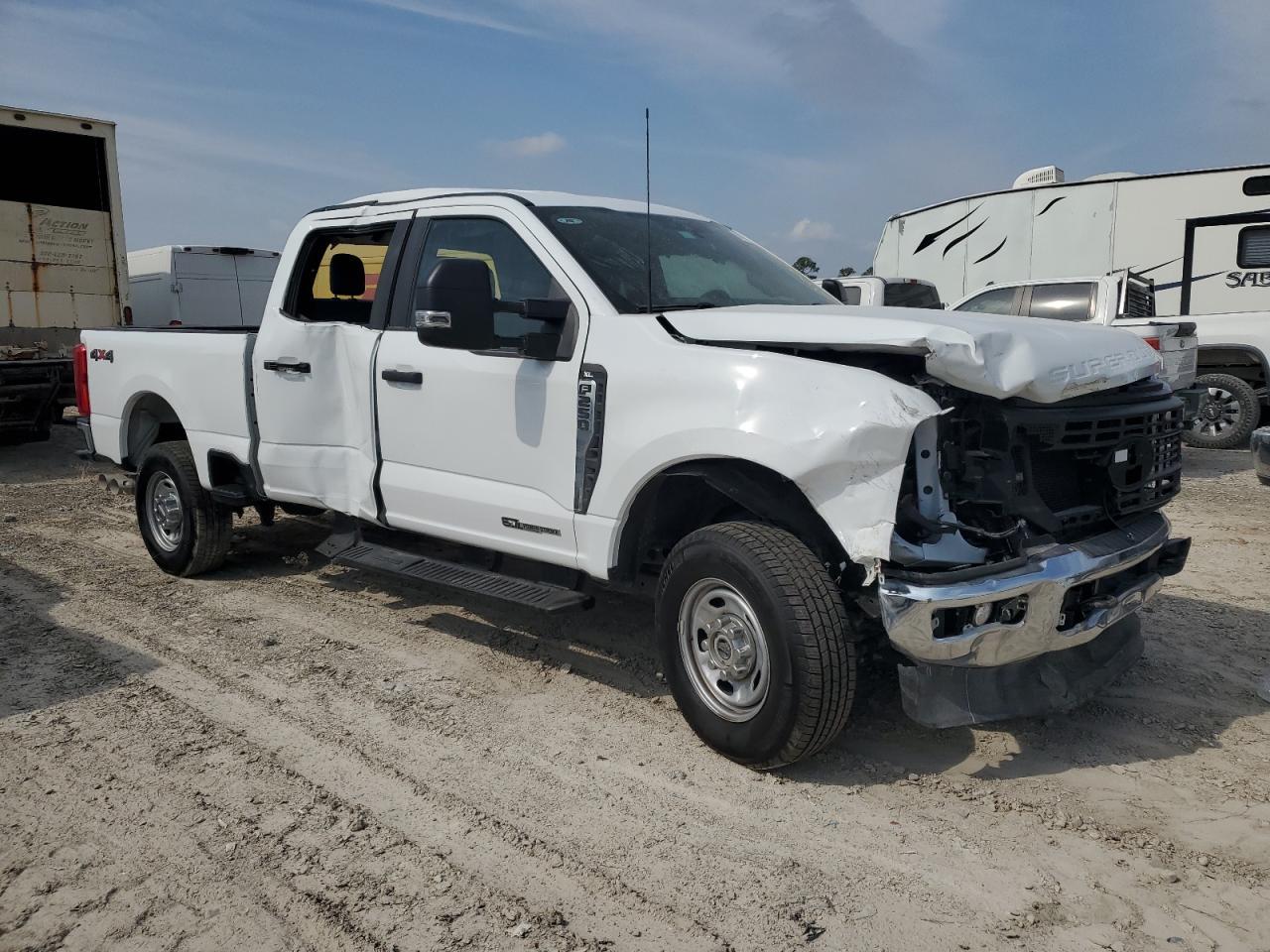 2024 Ford F250 Super Duty - Image 4