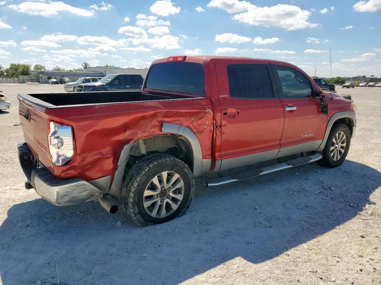 2015 Toyota Tundra Crewmax Limited - Image 3