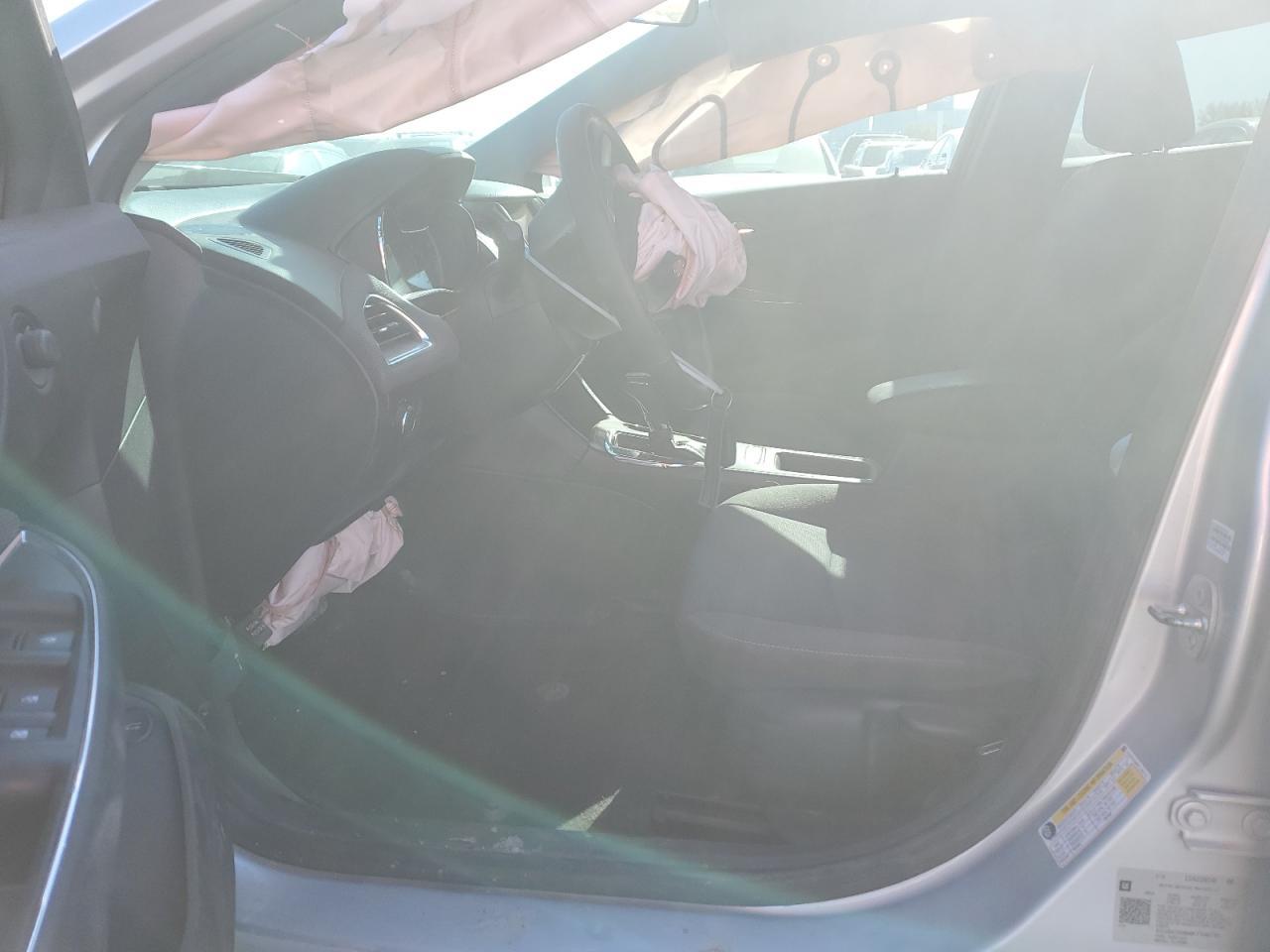 2019 Chevrolet Cruze Ls - Фото 7