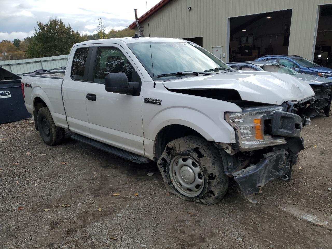 2020 Ford F150 Super Cab - Фото 4