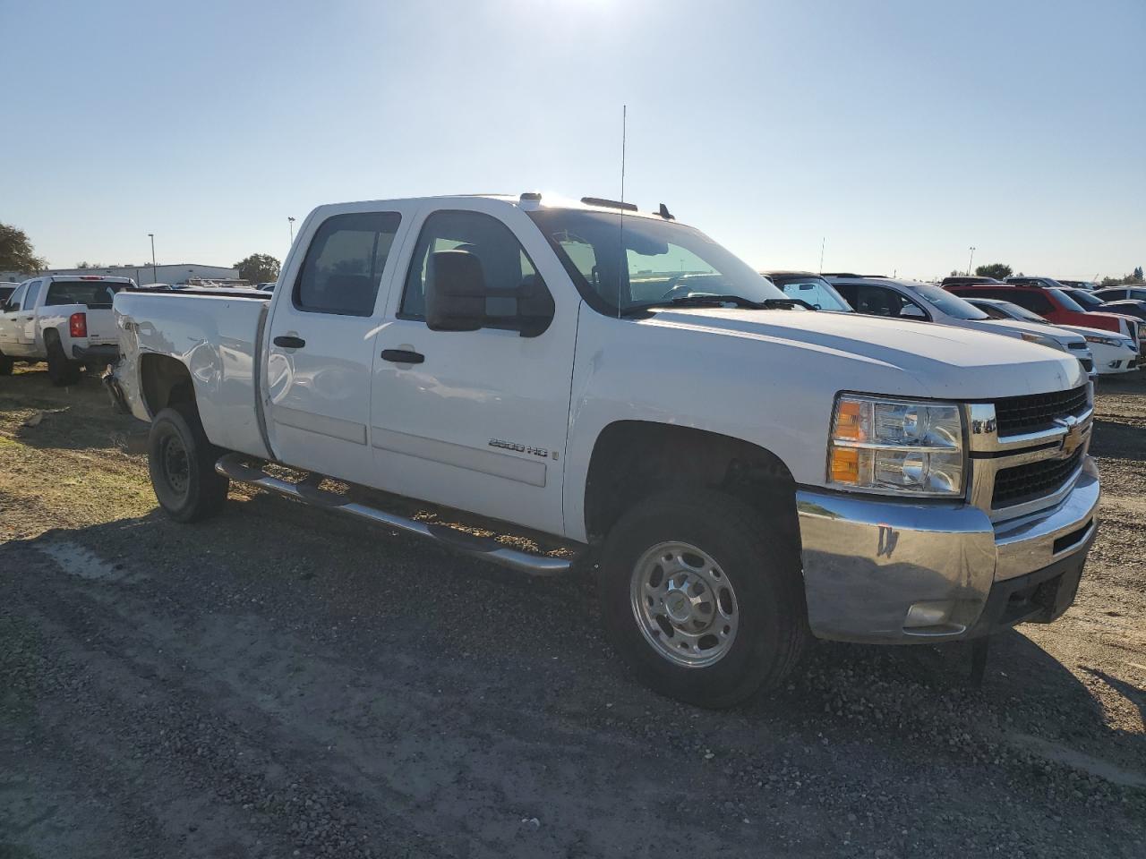 2007 Chevrolet Silverado K2500 Heavy Duty - Image 4