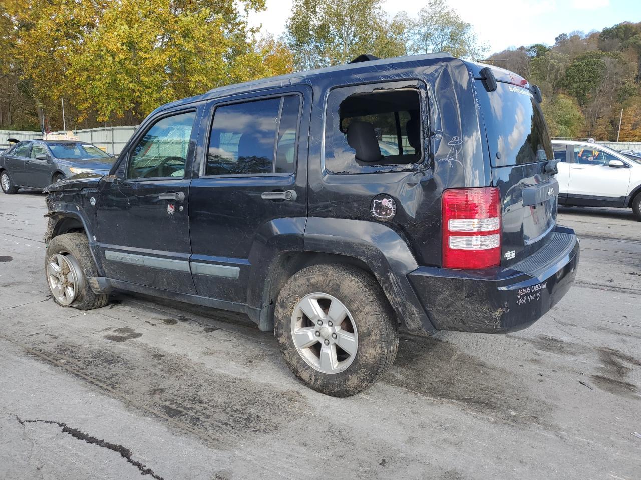 2010 Jeep Liberty Sport - Фото 2
