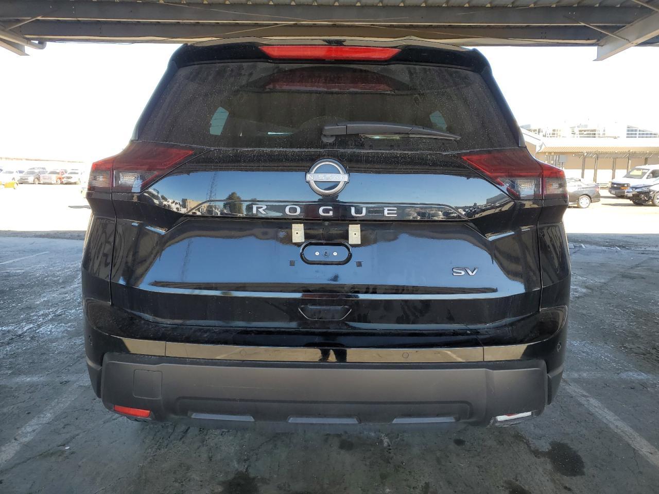 2024 Nissan Rogue Sv - Фото 6