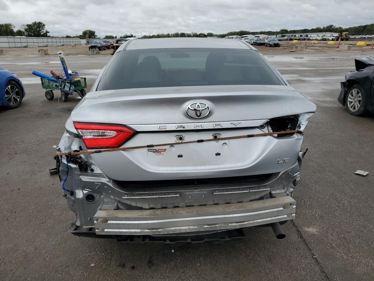 2018 Toyota Camry L - Фото 6