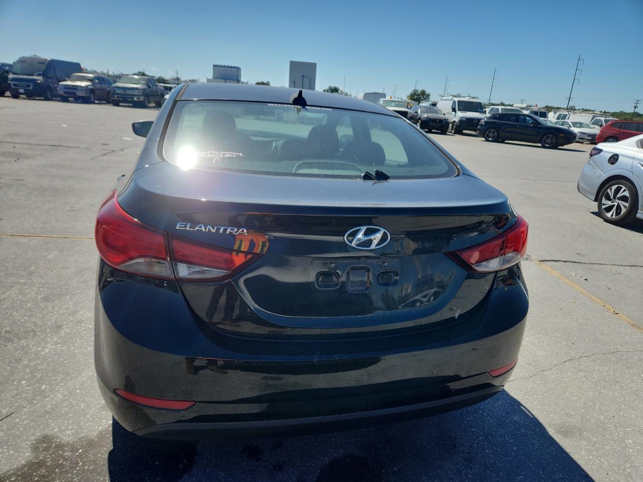 2016 Hyundai Elantra Se - Фото 6