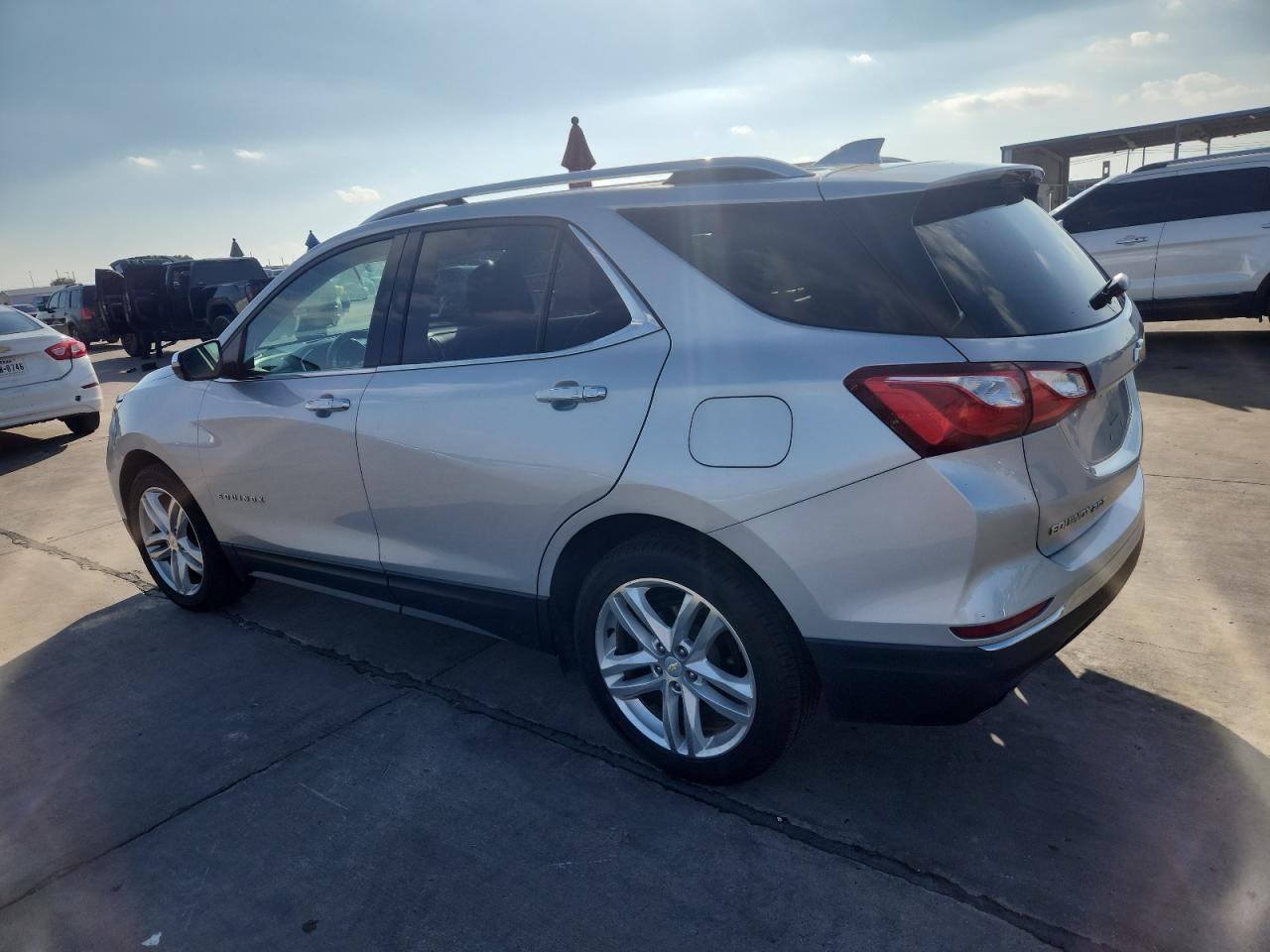 2019 Chevrolet Equinox Premier - Фото 2