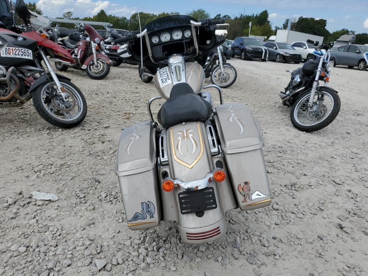 2018 Harley-Davidson Flhx Street Glide - Image 4