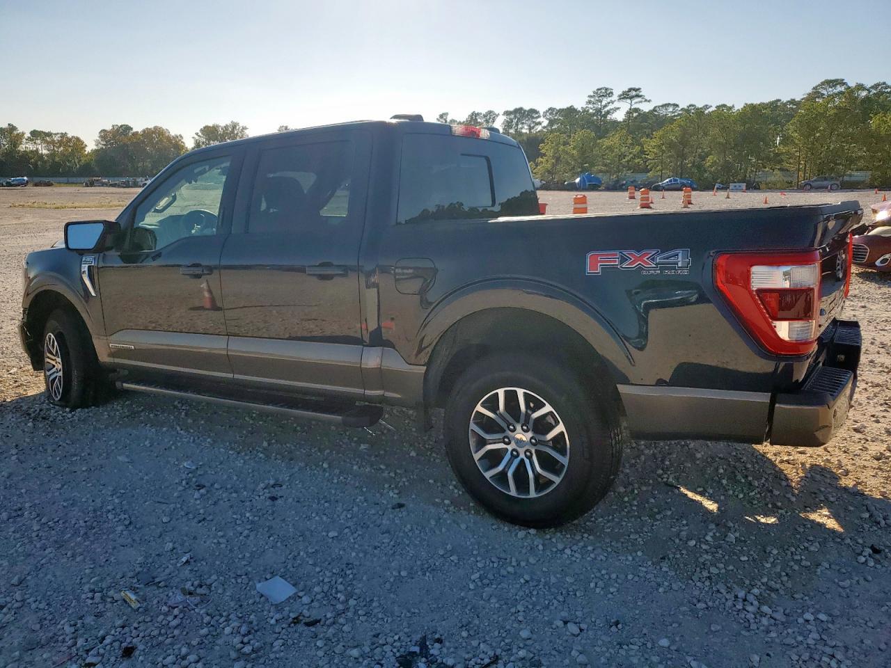 2022 Ford F150 Supercrew - Image 2