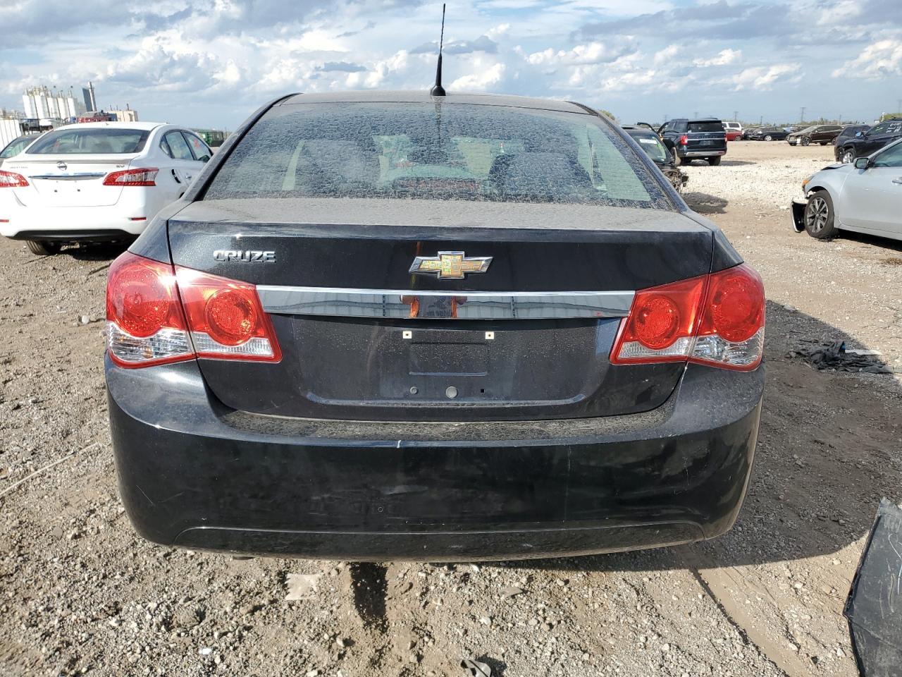 2013 Chevrolet Cruze Ls - Фото 6