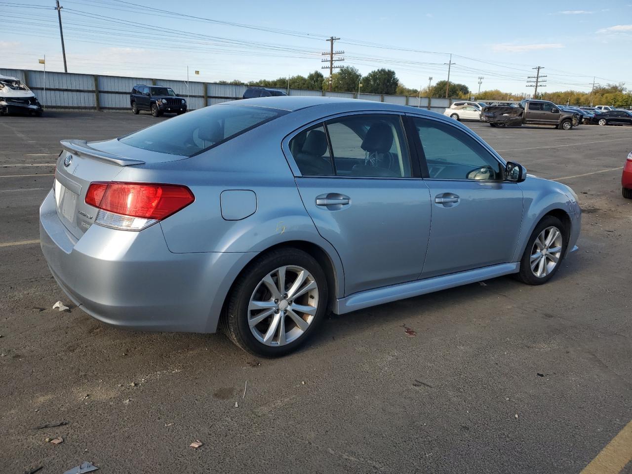 2013 Subaru Legacy 2.5I Premium - Image 3