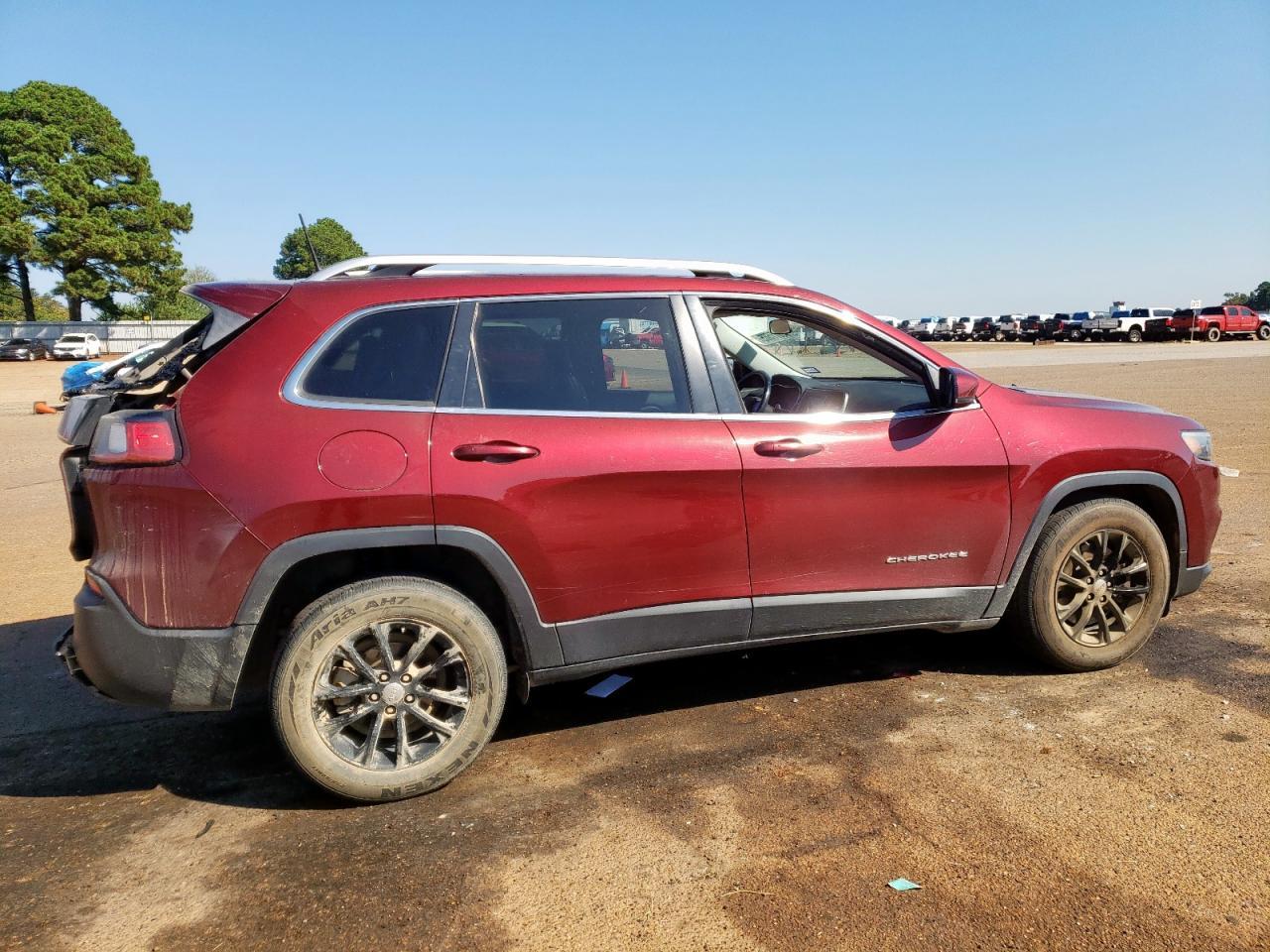2019 Jeep Cherokee Latitude Plus - Фото 3