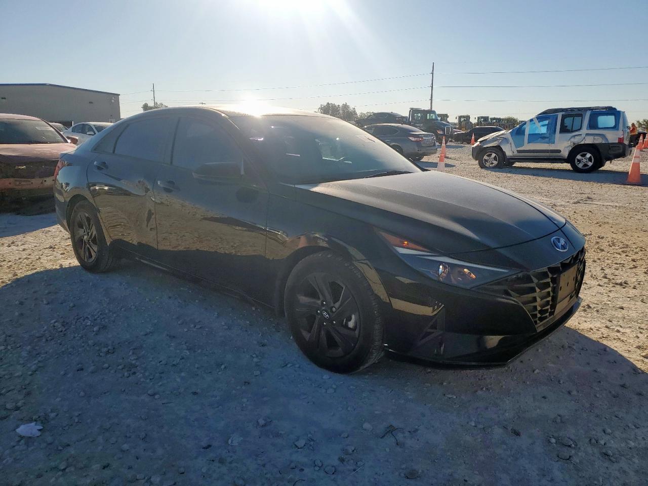 2022 Hyundai Elantra Sel - Фото 4