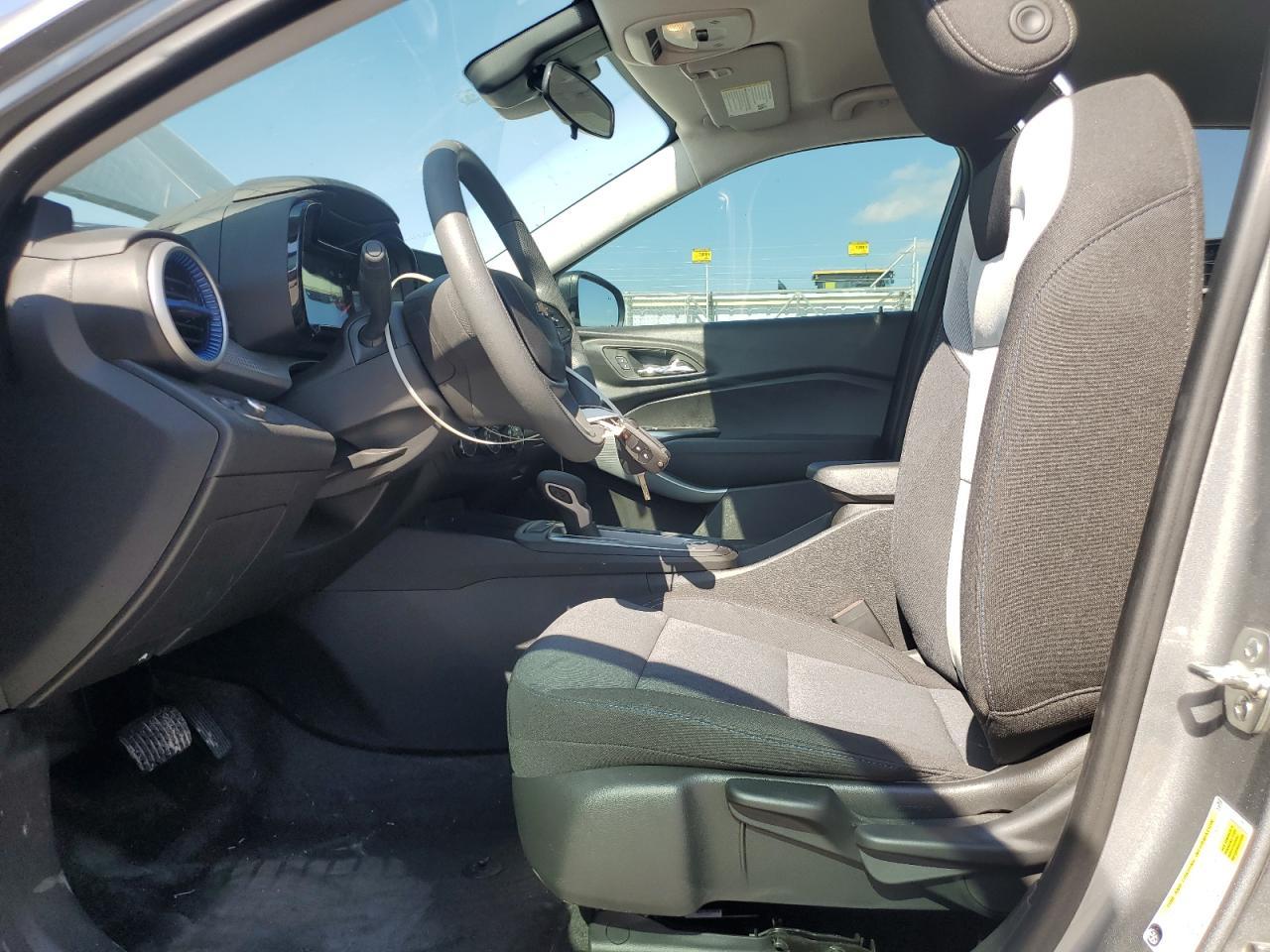 2025 Chevrolet Trax Ls - Фото 7
