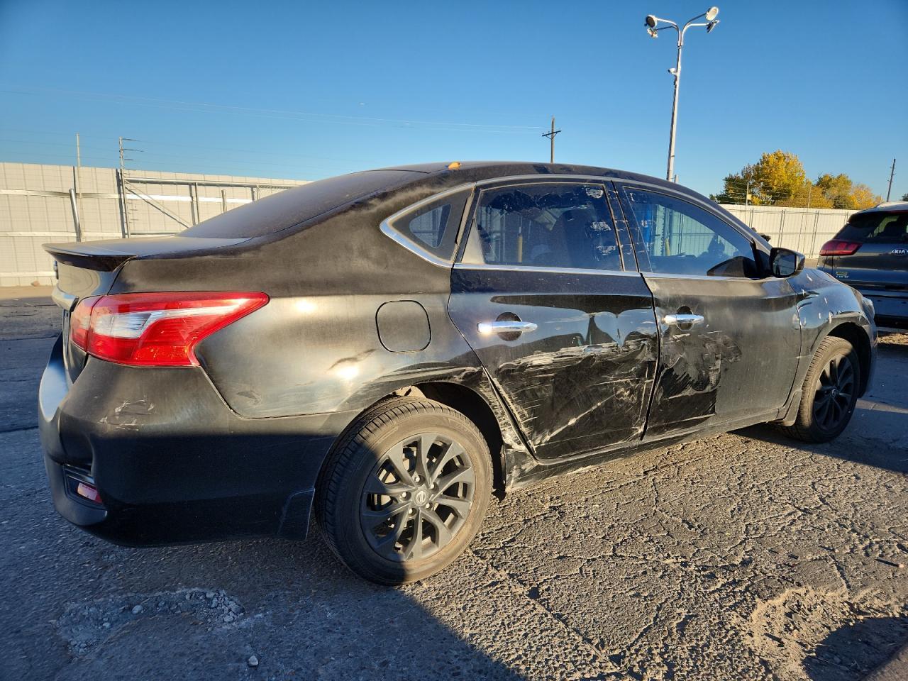 2018 Nissan Sentra S - Image 3
