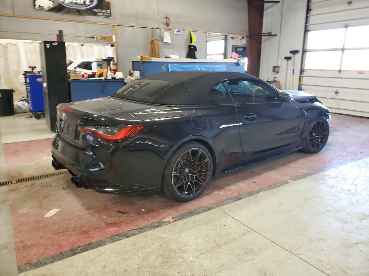 2024 BMW M4 Competition - Фото 3