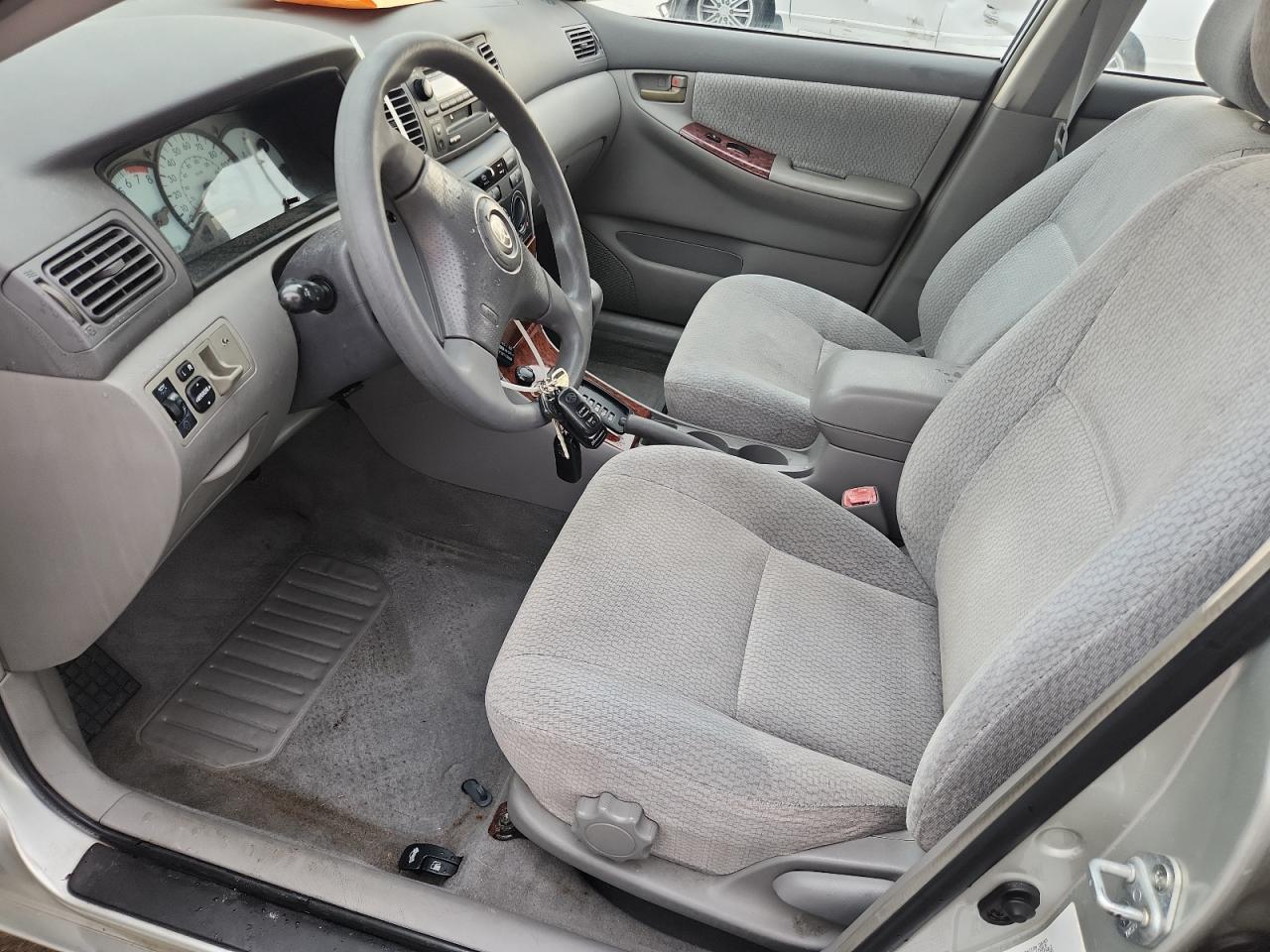 2004 Toyota Corolla Ce - Фото 7