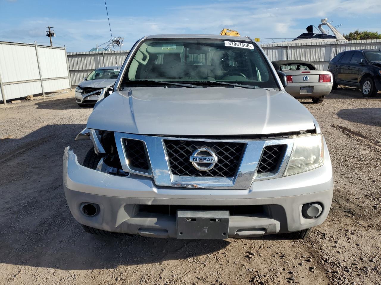 2019 Nissan Frontier S - Image 5