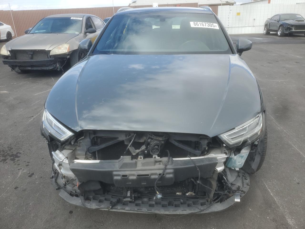 2017 Audi A3 E-Tron Premium Plus - Фото 5