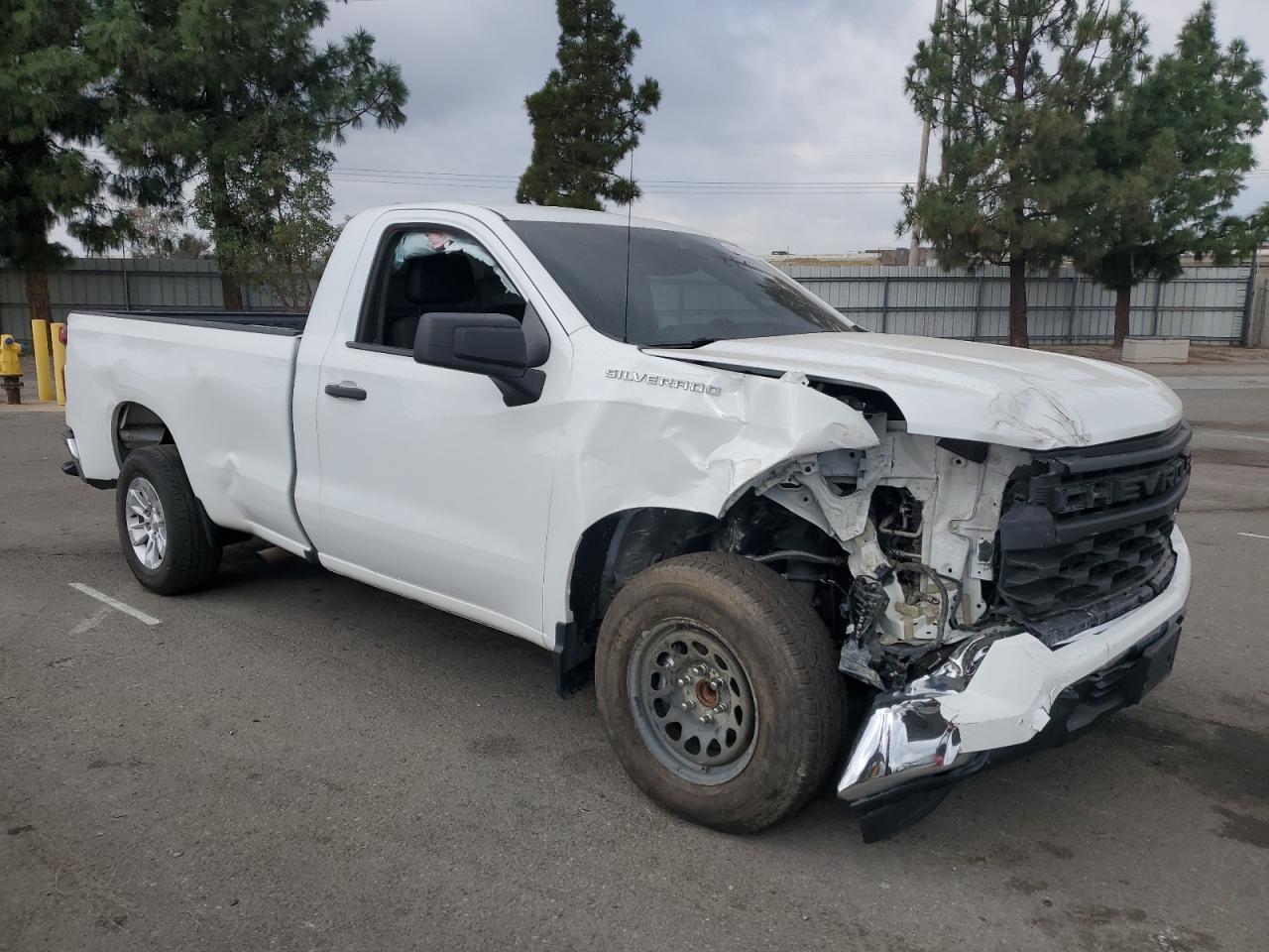2022 Chevrolet Silverado C1500 - Фото 4