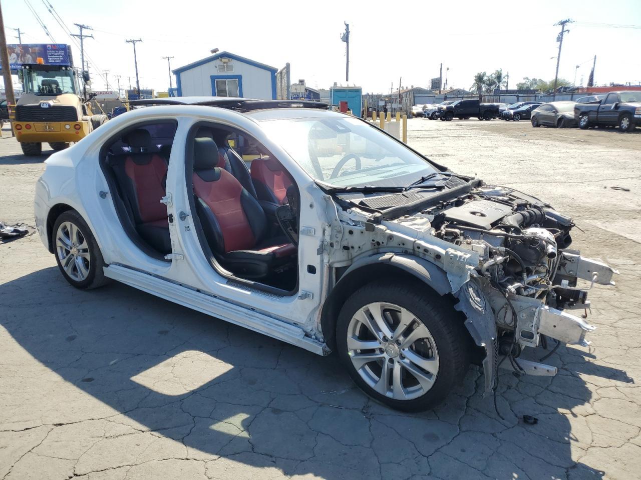 2020 Mercedes-Benz A 220 - Фото 4