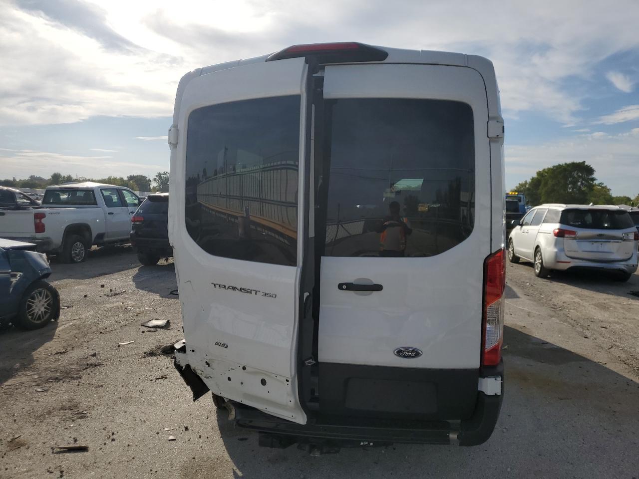 2025 Ford Transit T-350 - Фото 6