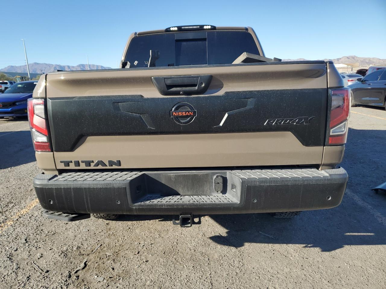 2021 Nissan Titan Sv - Фото 6