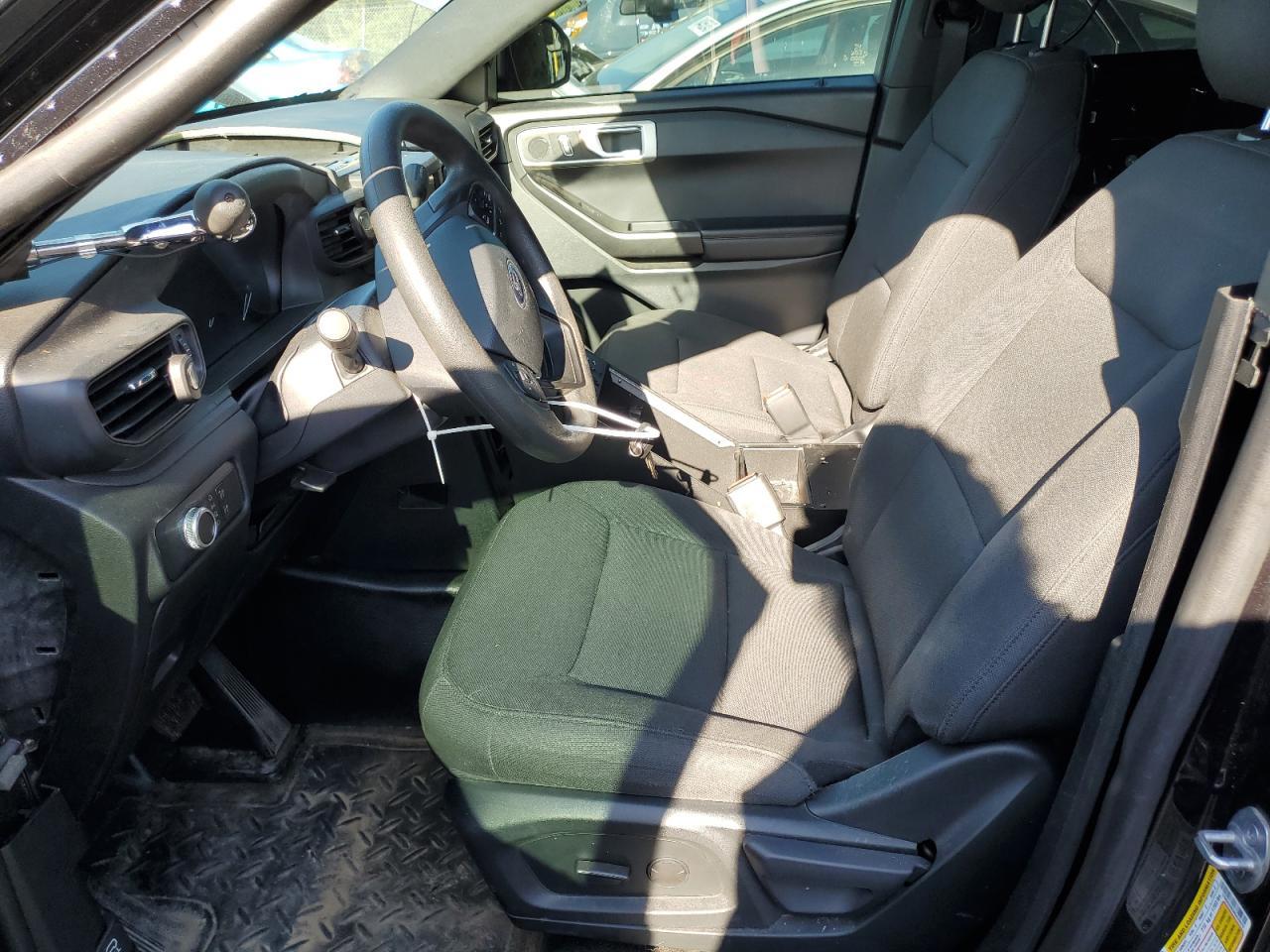 2022 Ford Explorer Police Interceptor - Image 7