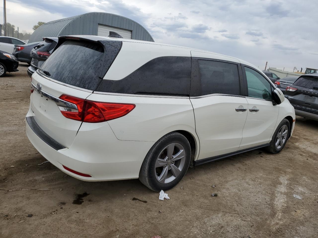 2019 Honda Odyssey Exl - Image 3
