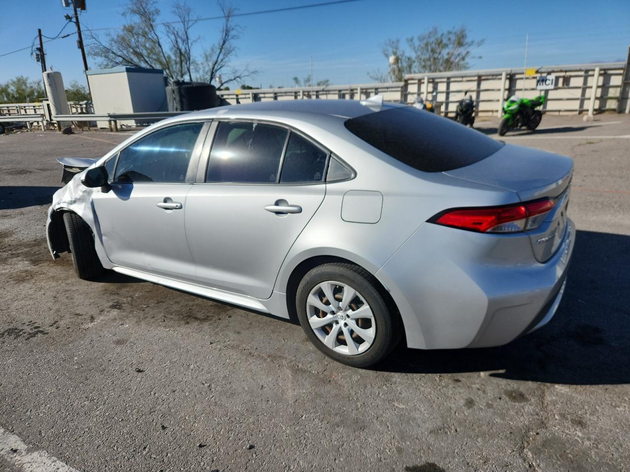 2020 Toyota Corolla Le - Фото 2